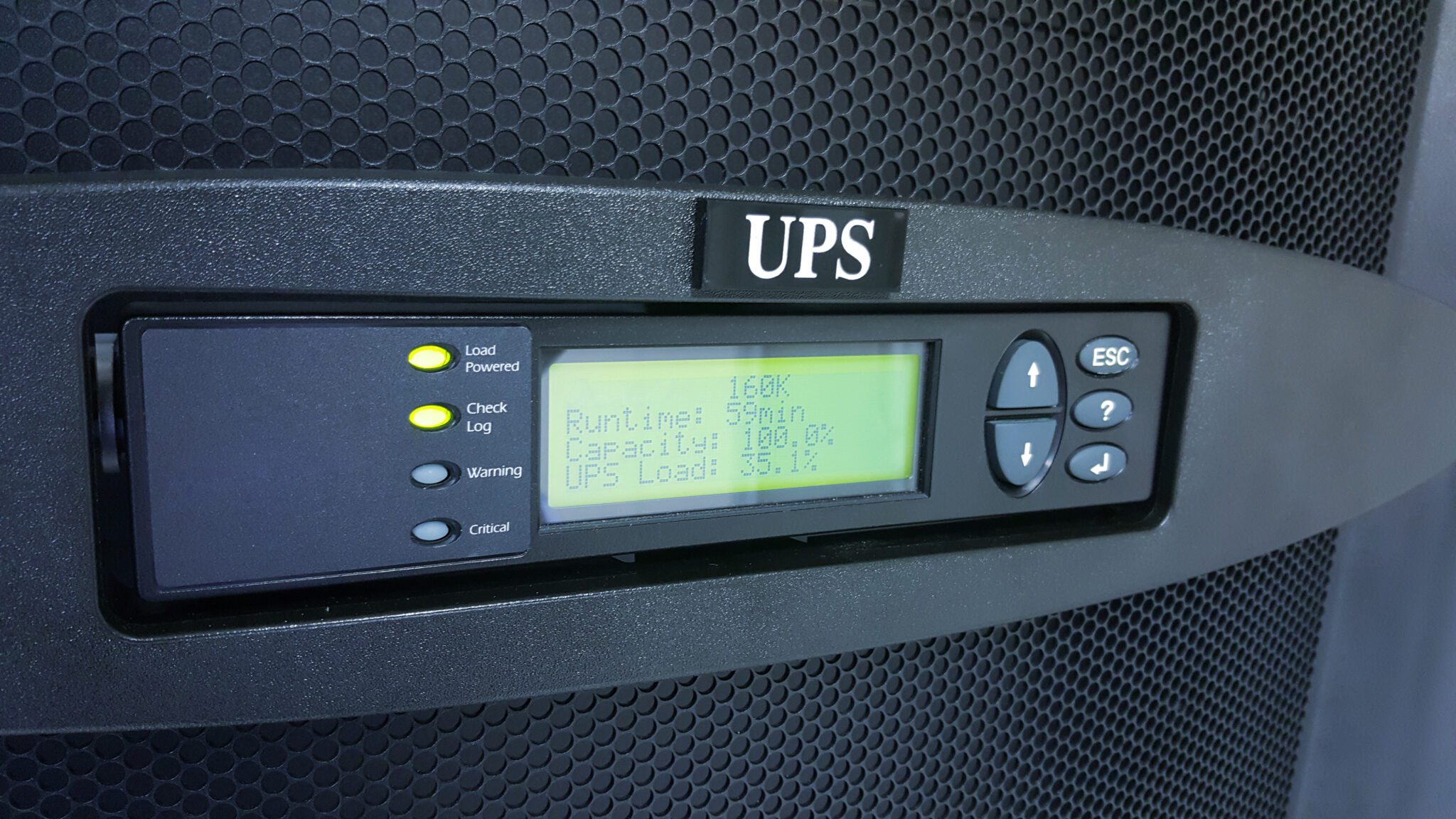 digital control panel uninterruptible power supply for data center